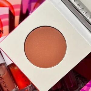 Jaclyn Cosmetics blush -  Bronze Pop